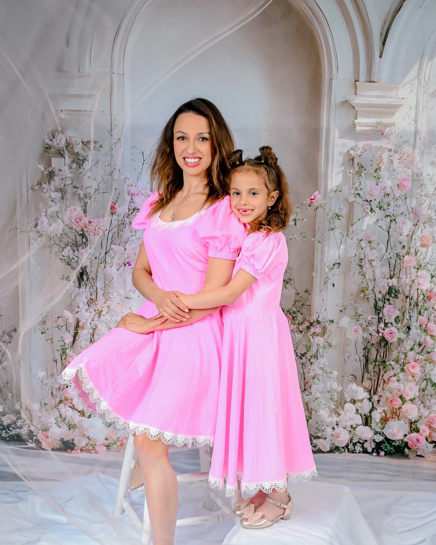 Mothers Day Backdrop Blooming Pink Roses Archway Backdrop UK GQ2-183