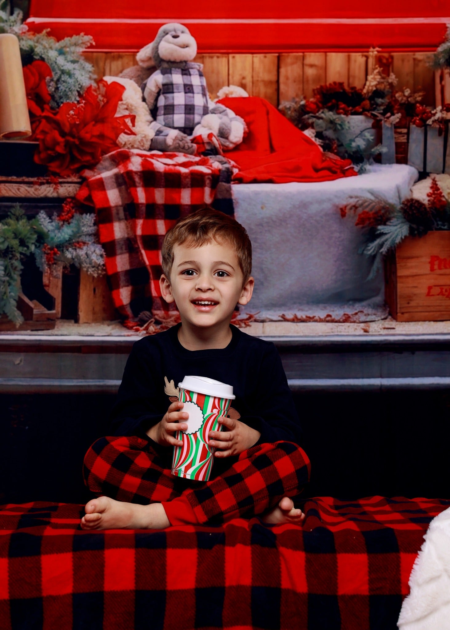 Santa's Christmas Tree Farm Red Truck Backdrop UK M11-60