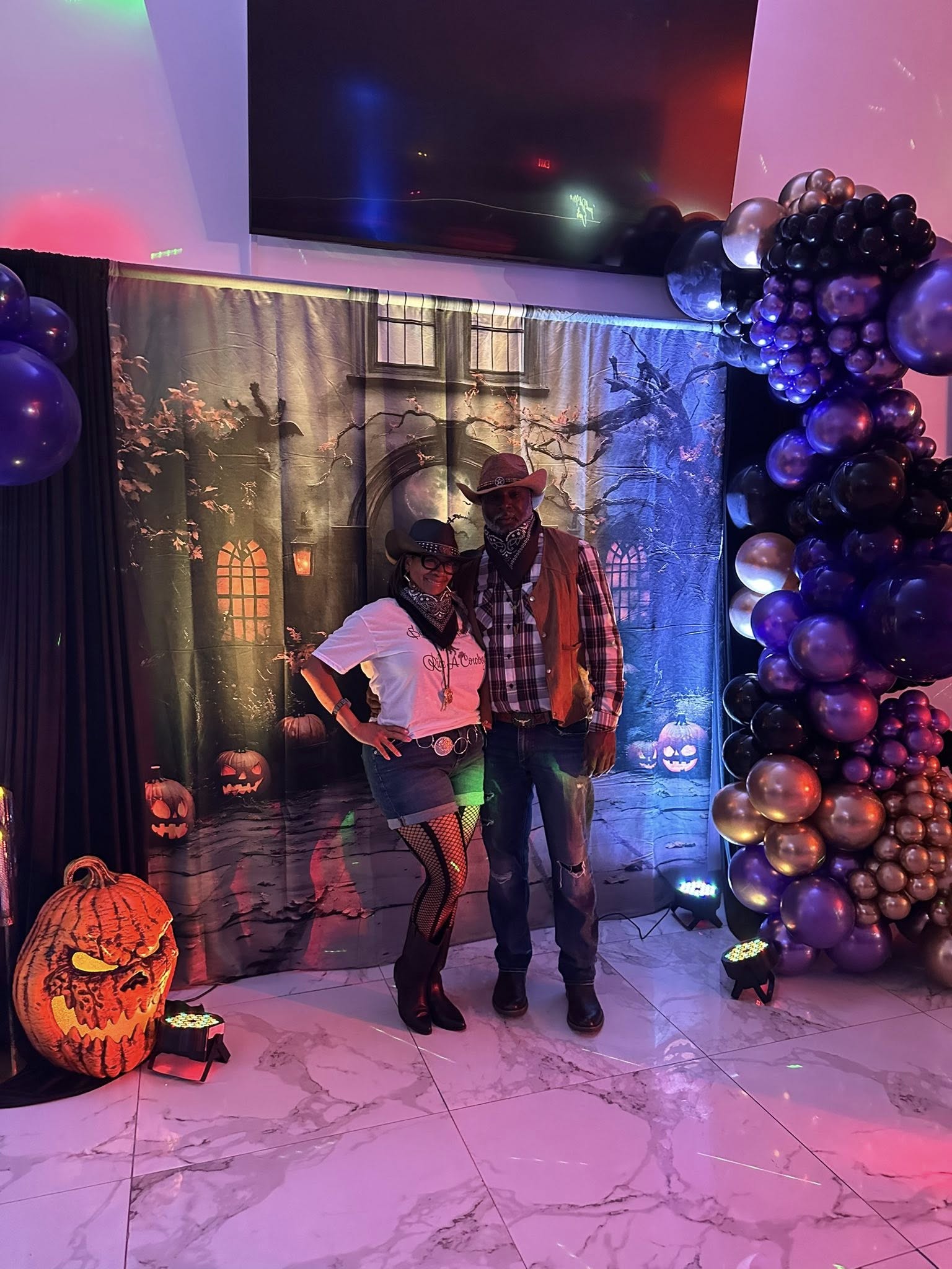 Spooky Halloween Night Cemetery Gate Backdrop UK RR8-373