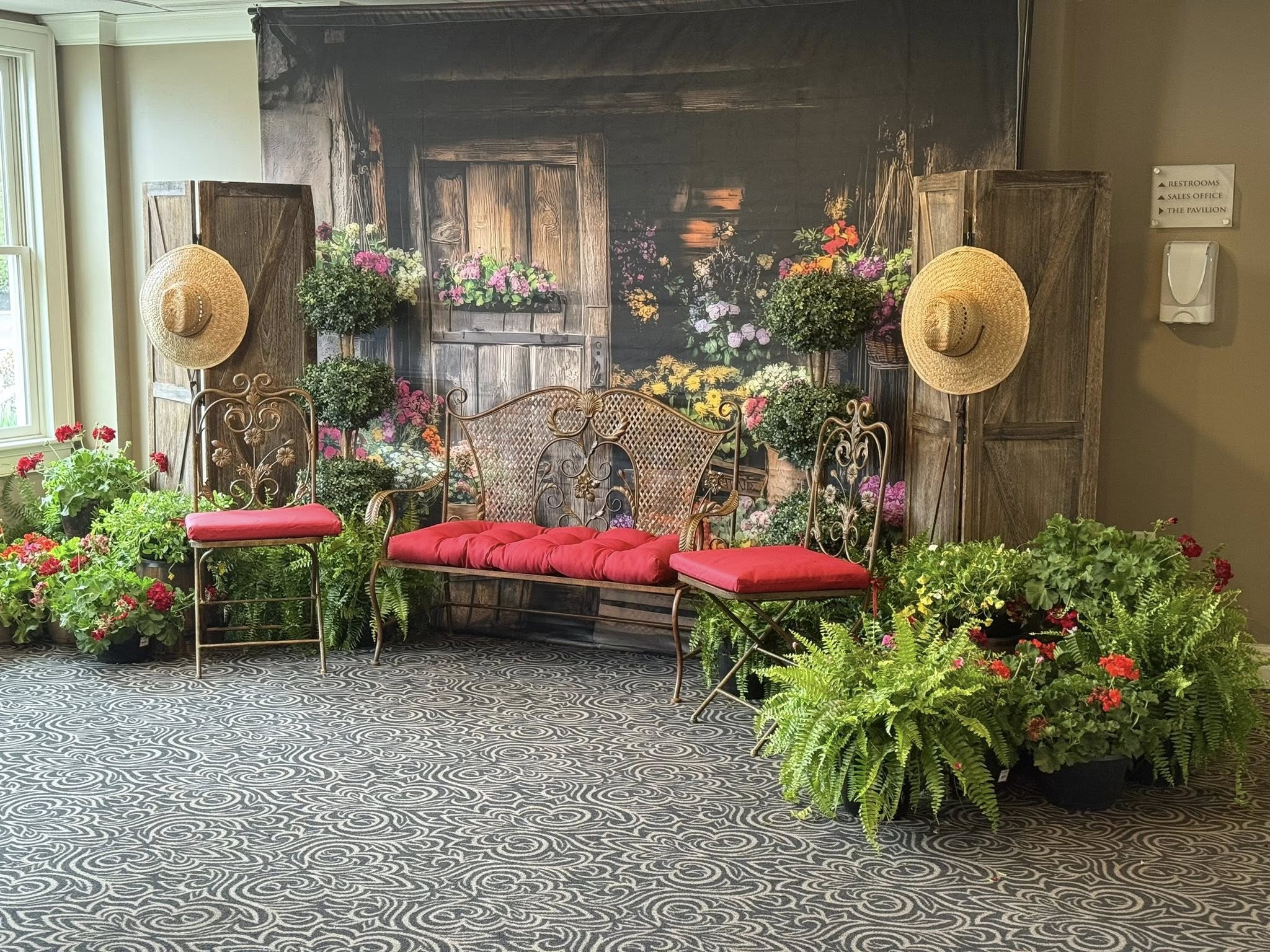 Spring Backdrops Rustic Flower Market Wooden Door Backdrop UK LXX2-63