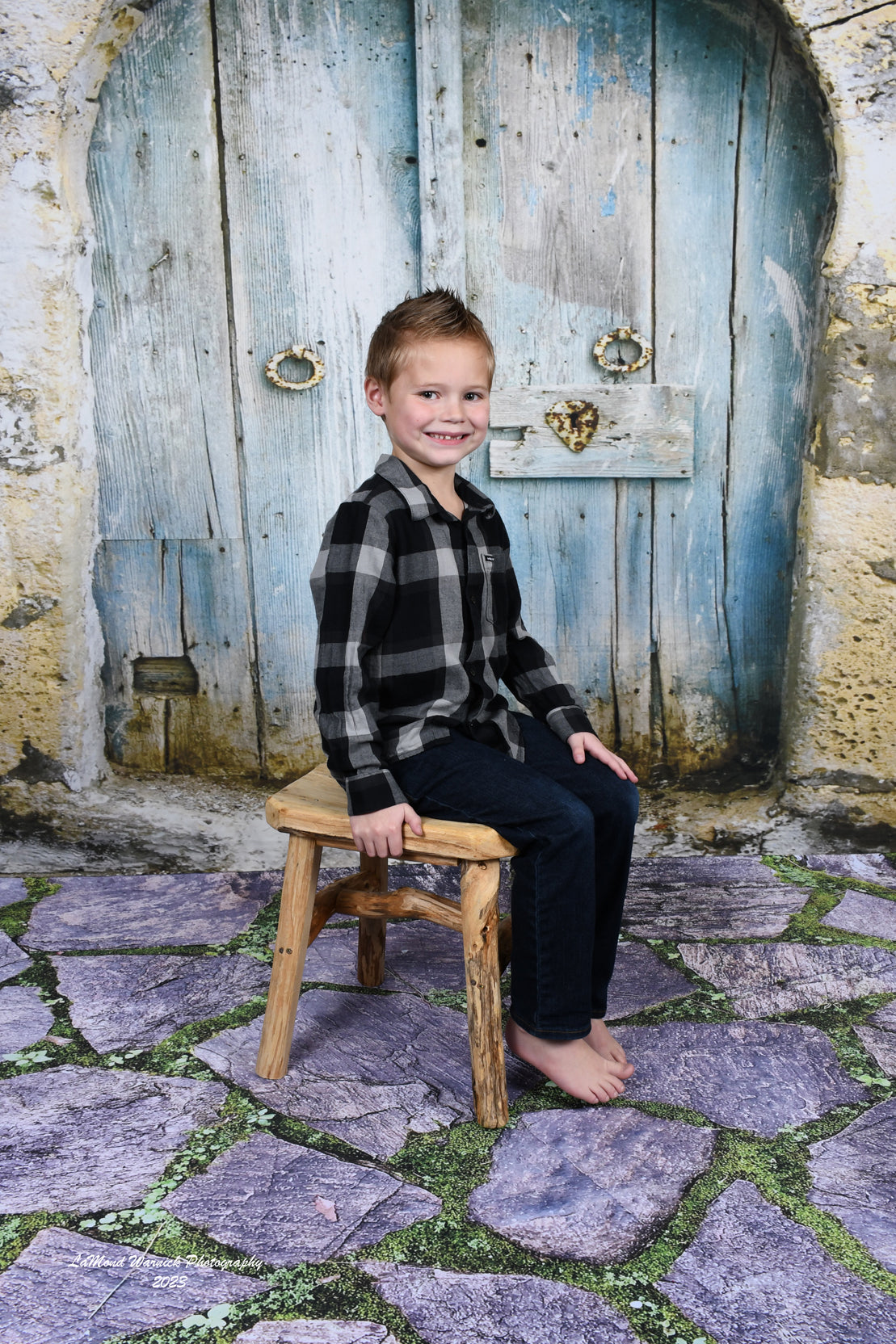 Light Blue Round Small Wooden Door Yellow Door Frame Photo Backdrop uk KAT-143