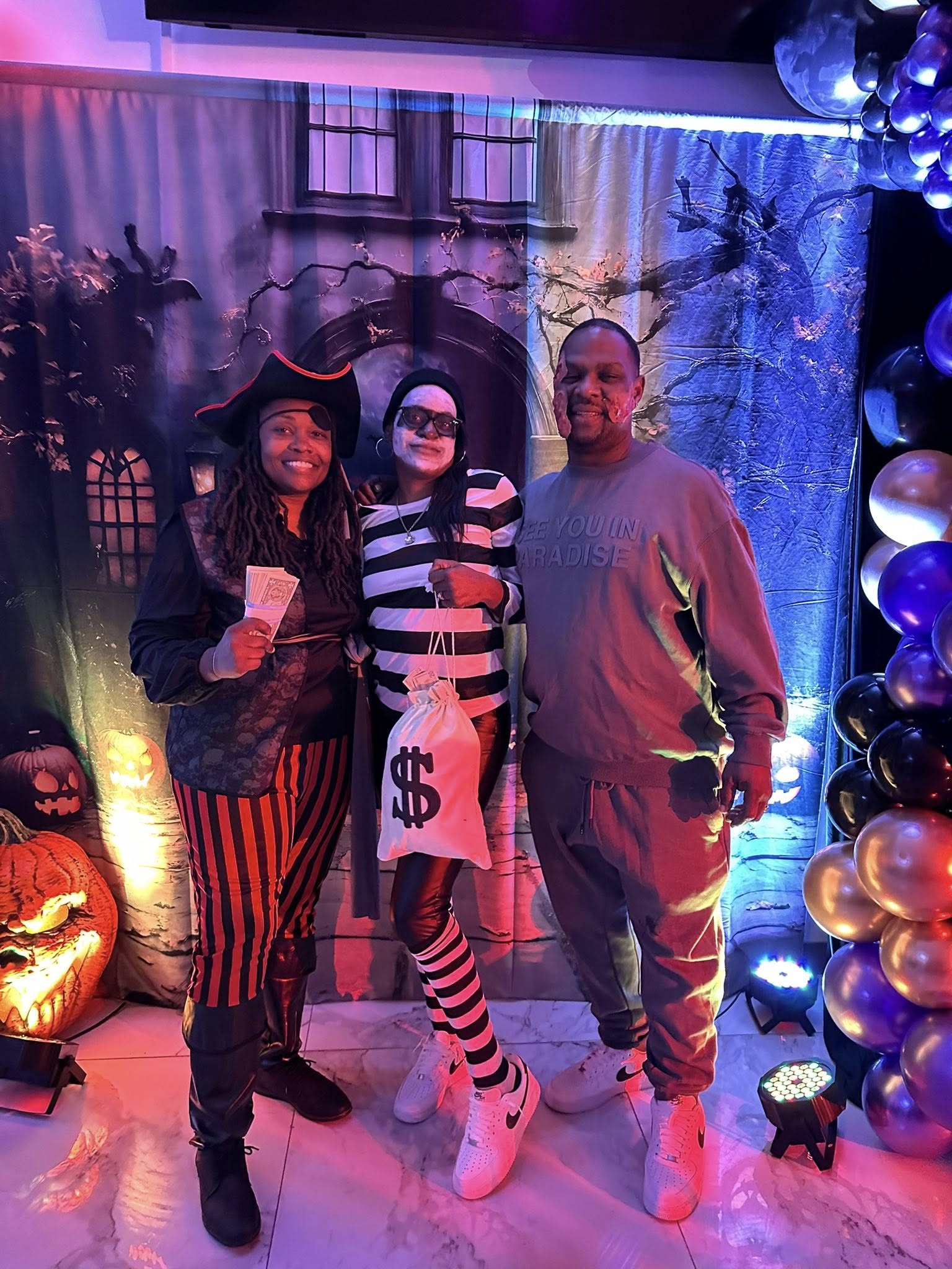 Spooky Halloween Night Cemetery Gate Backdrop UK RR8-373