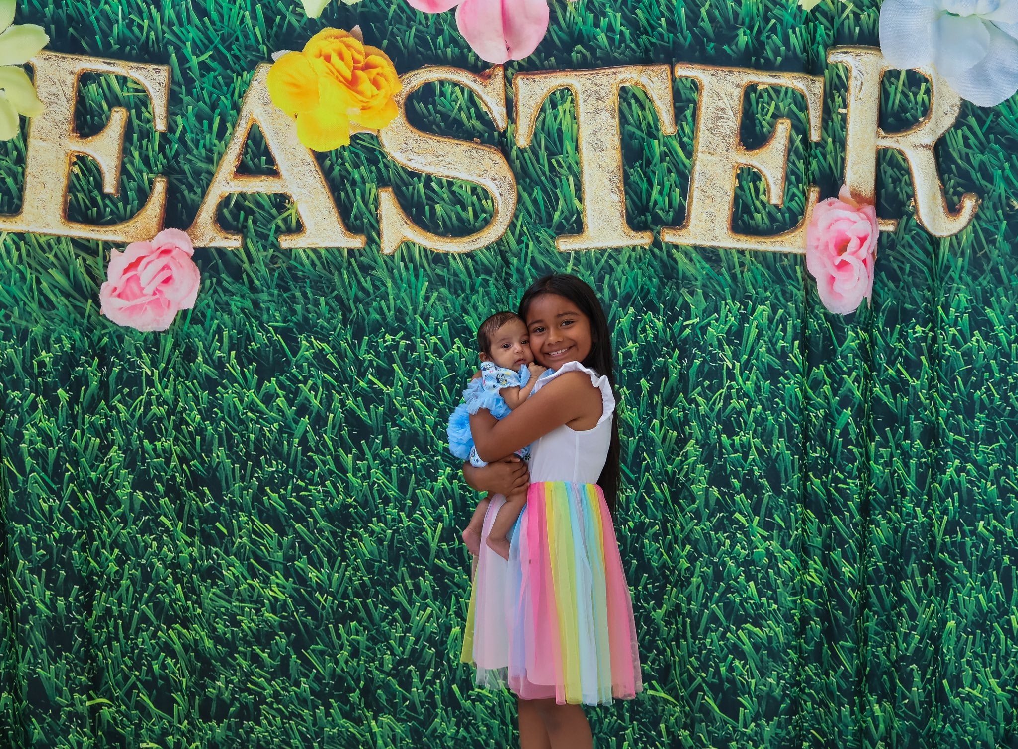 Easter Decorations Background Easter Eggs Spring Flowers Green Grass Backdrop UK LV-1380