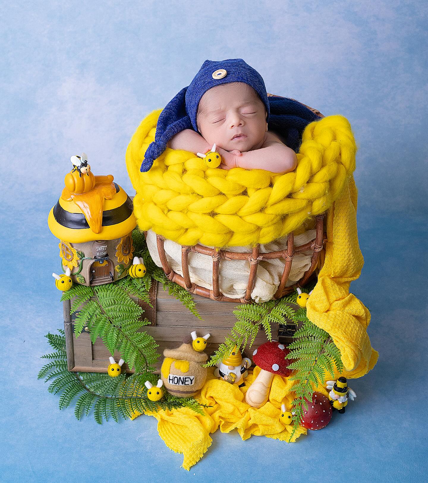 Light Blue Art Painted Abstract Texture Photography Backdrop DHP-631