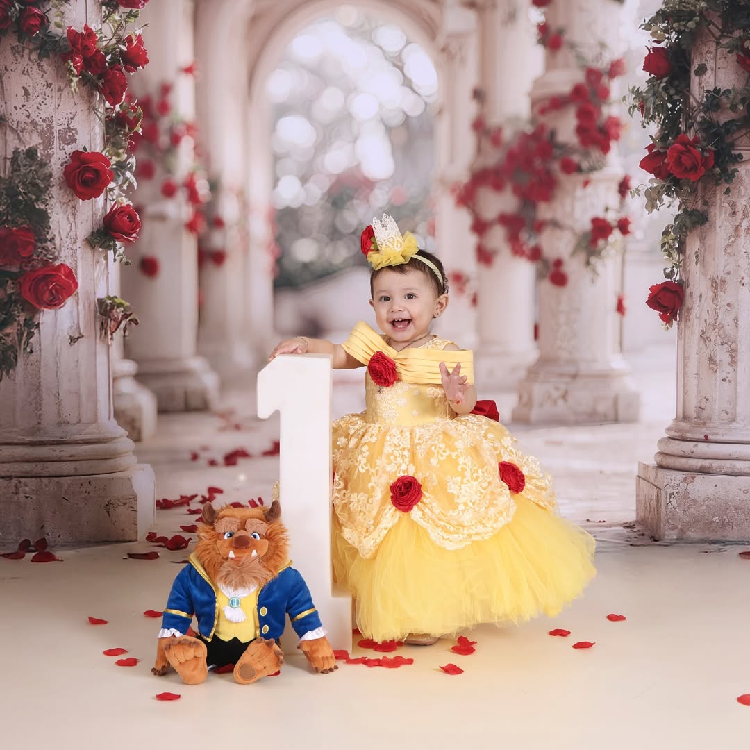 Valentine's Backdrop Red Rose Pathway Marble Columns Backdrop UK BRP12-257