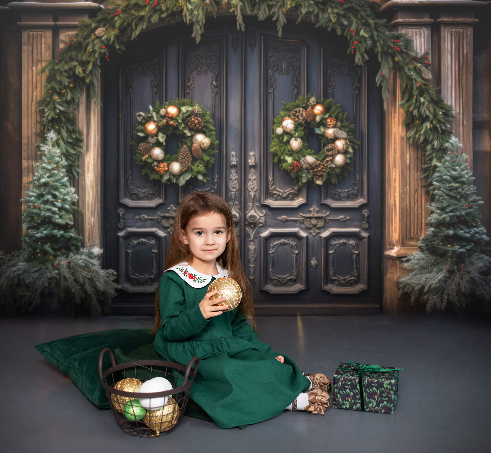 Christmas Decorated Front Door Backdrop UK M10-58