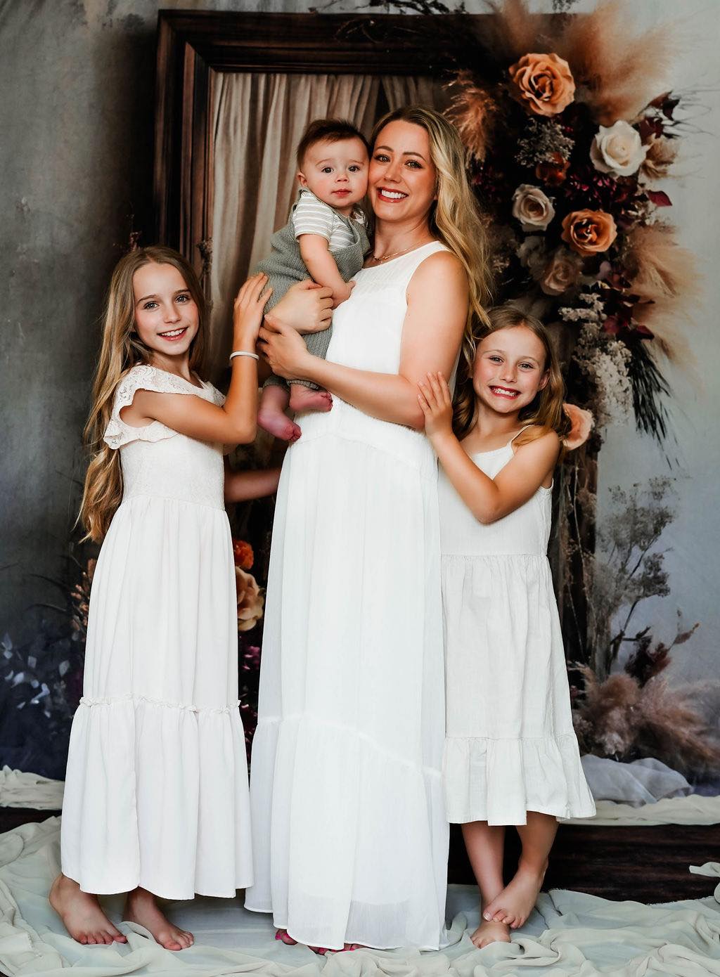 Lush Bohemian Flora Wooden Frame Backdrop UK RR8-520