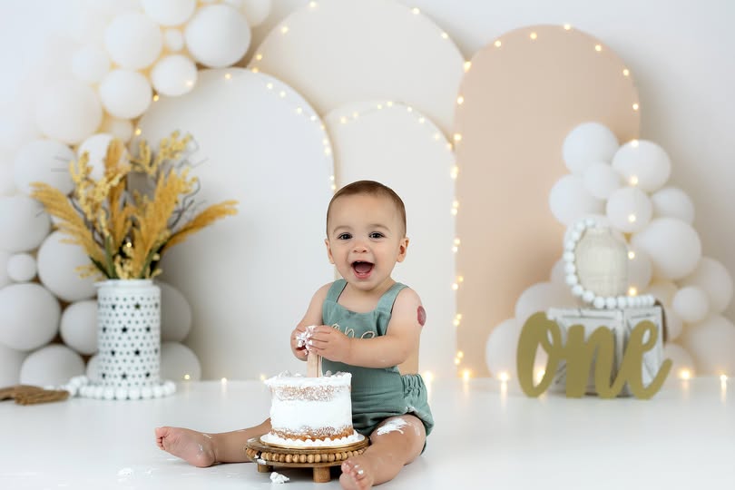 Cake Smash Backdrop Minimalist White Balloon Arches Birthday Backdrop UK MRR9-36
