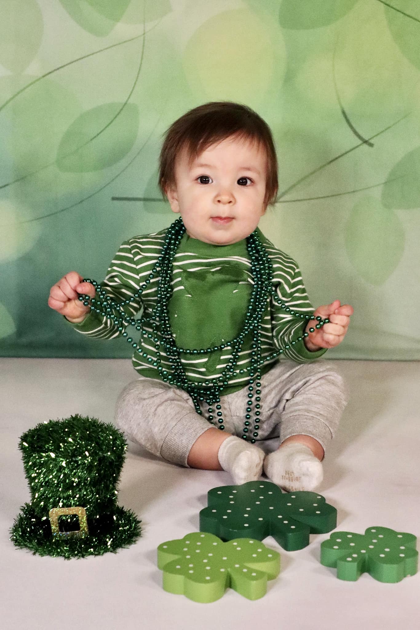 Spring Green Leaves Photography Backdrop UK LV-1926