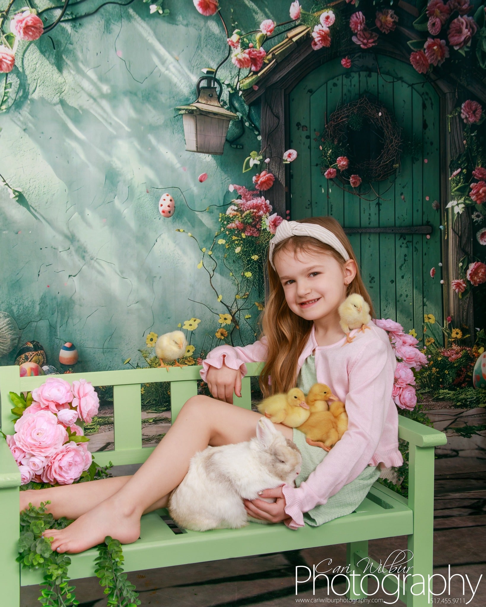 Backdrop With Flowers Green Door Wreath Backdrop UK BRP12-557