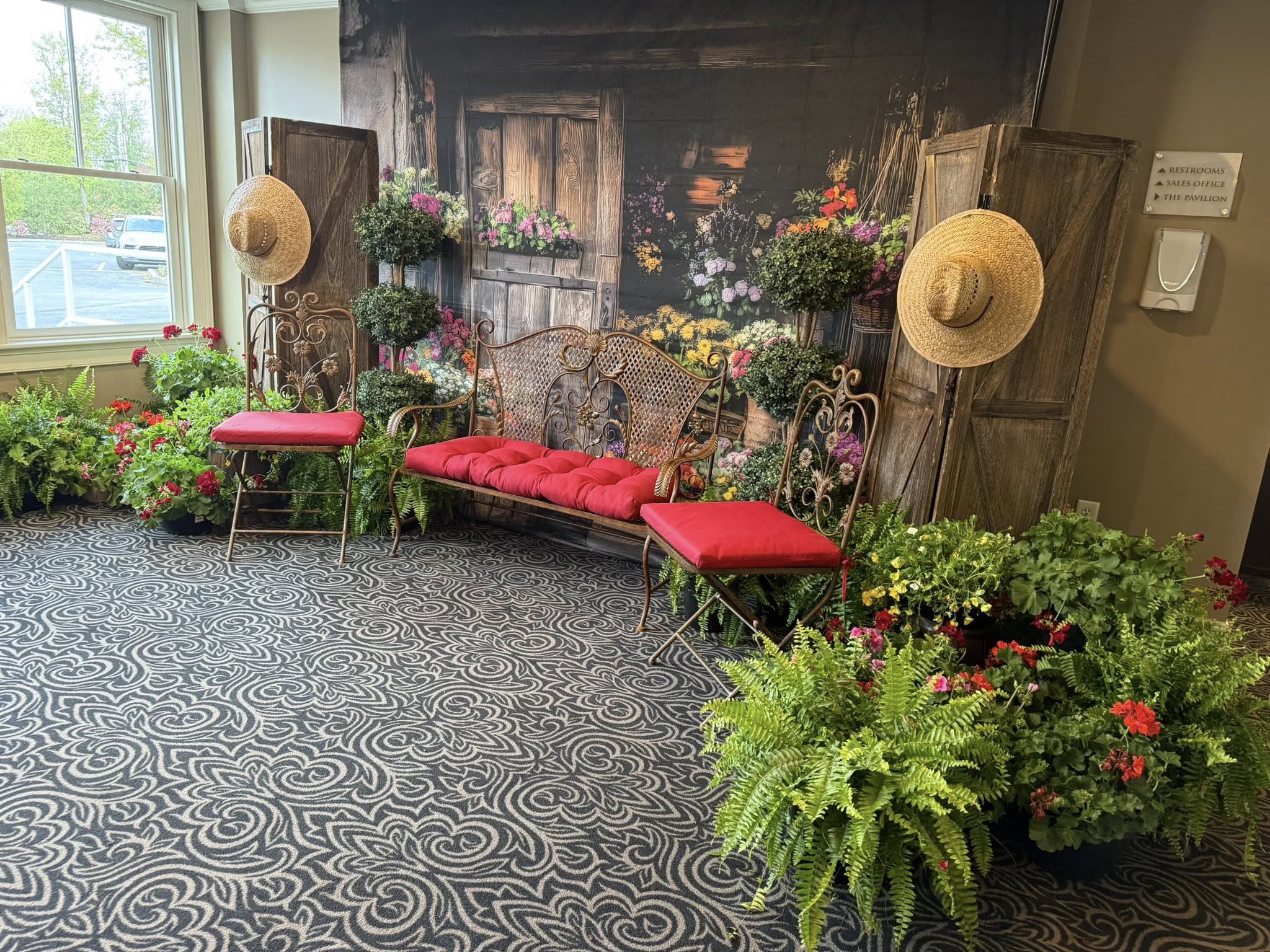 Spring Backdrops Rustic Flower Market Wooden Door Backdrop UK LXX2-63