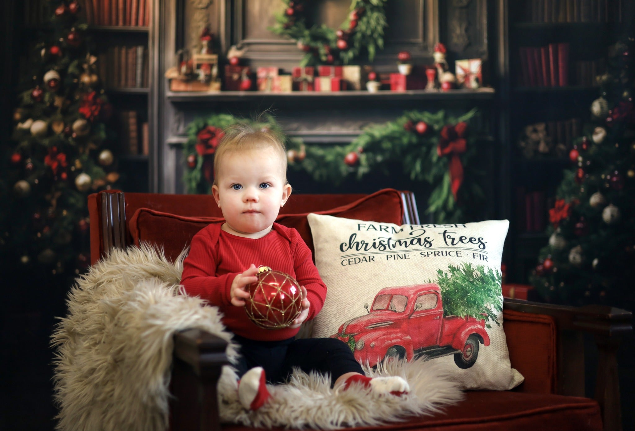 Christmas Tree Living Room Fireplace Backdrop UK RR7-820
