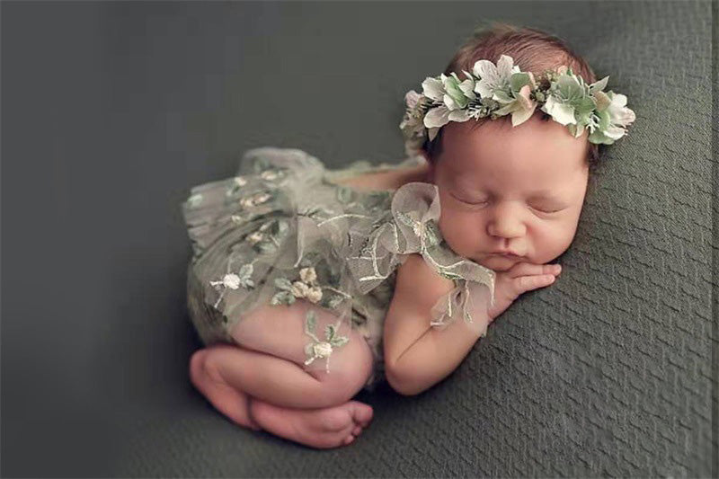 Newborn photography props lace one-piece dress for baby girl (with matching headpiece) CL5