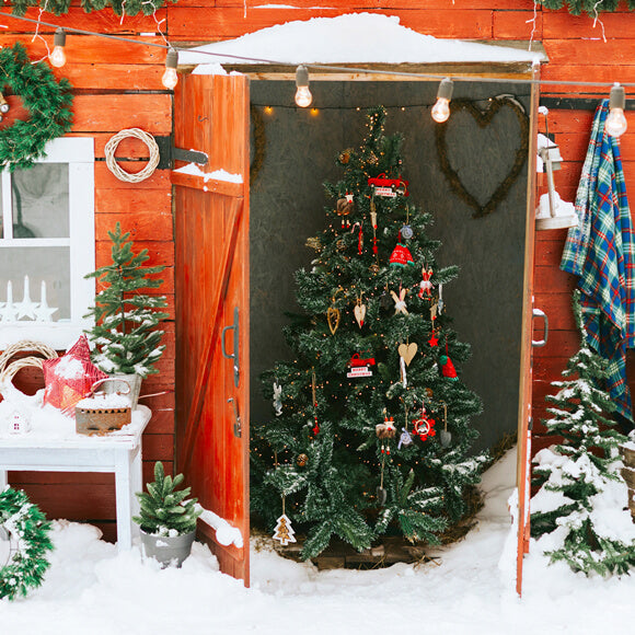 Christmas Tree Door Wreath Snow Backdrop UK M10-01