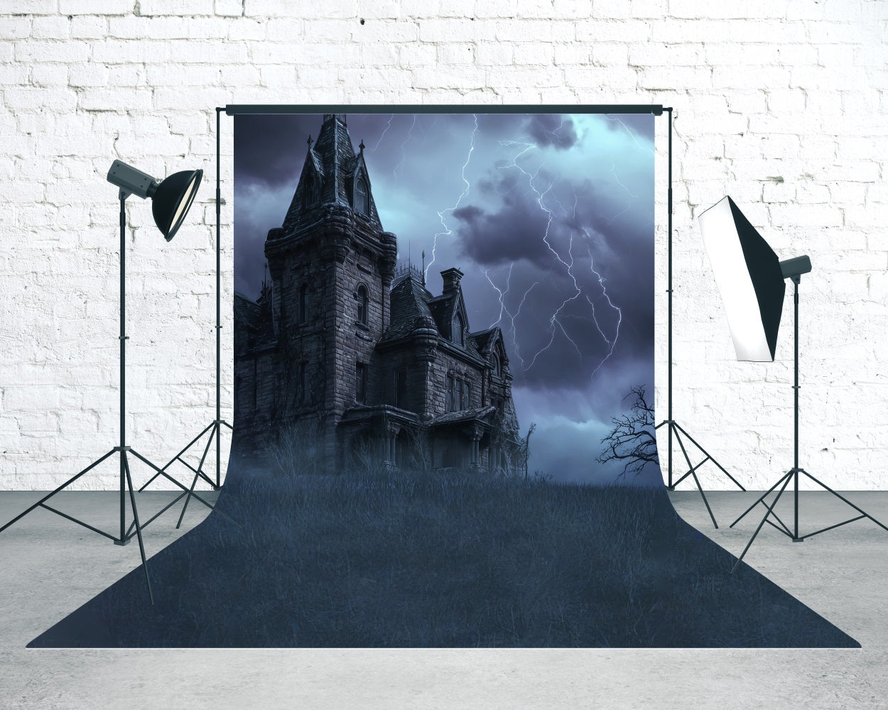Spooky Halloween Backdrop Lightning Night Vintage Brick Wall Castle Sweep Backdrop UK MRR8-62
