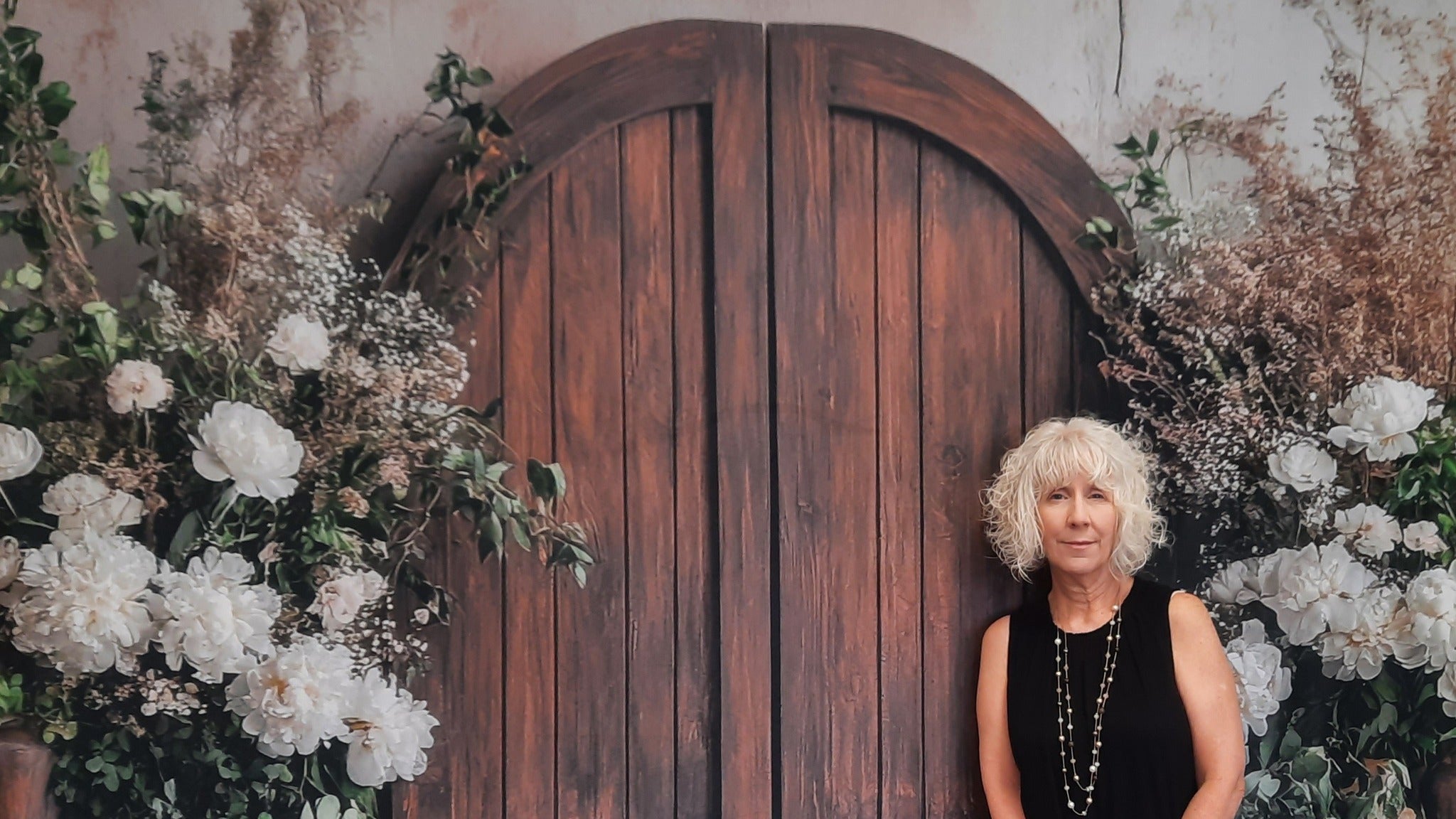 Spring Backdrop Photography Chic Boho White Flower Door Backdrop UK TWW2-11